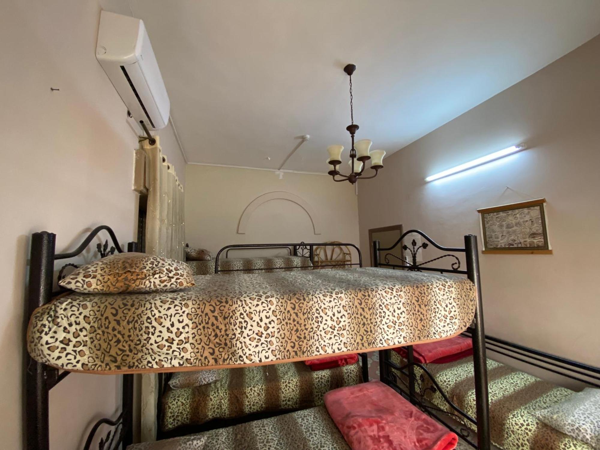 Ostello House Of Peace Bethlehem Esterno foto
