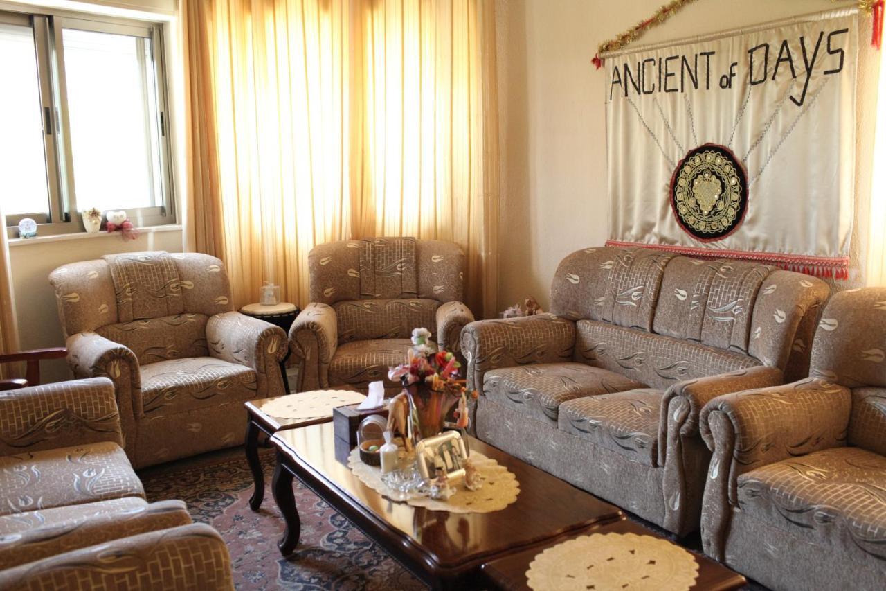 Ostello House Of Peace Bethlehem Esterno foto